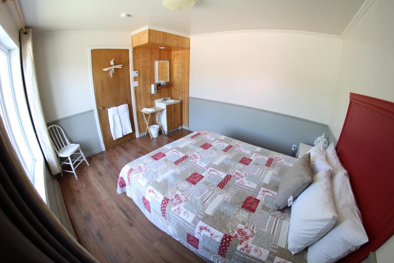 Hebergement Maison Fortier タドゥサック エクステリア 写真